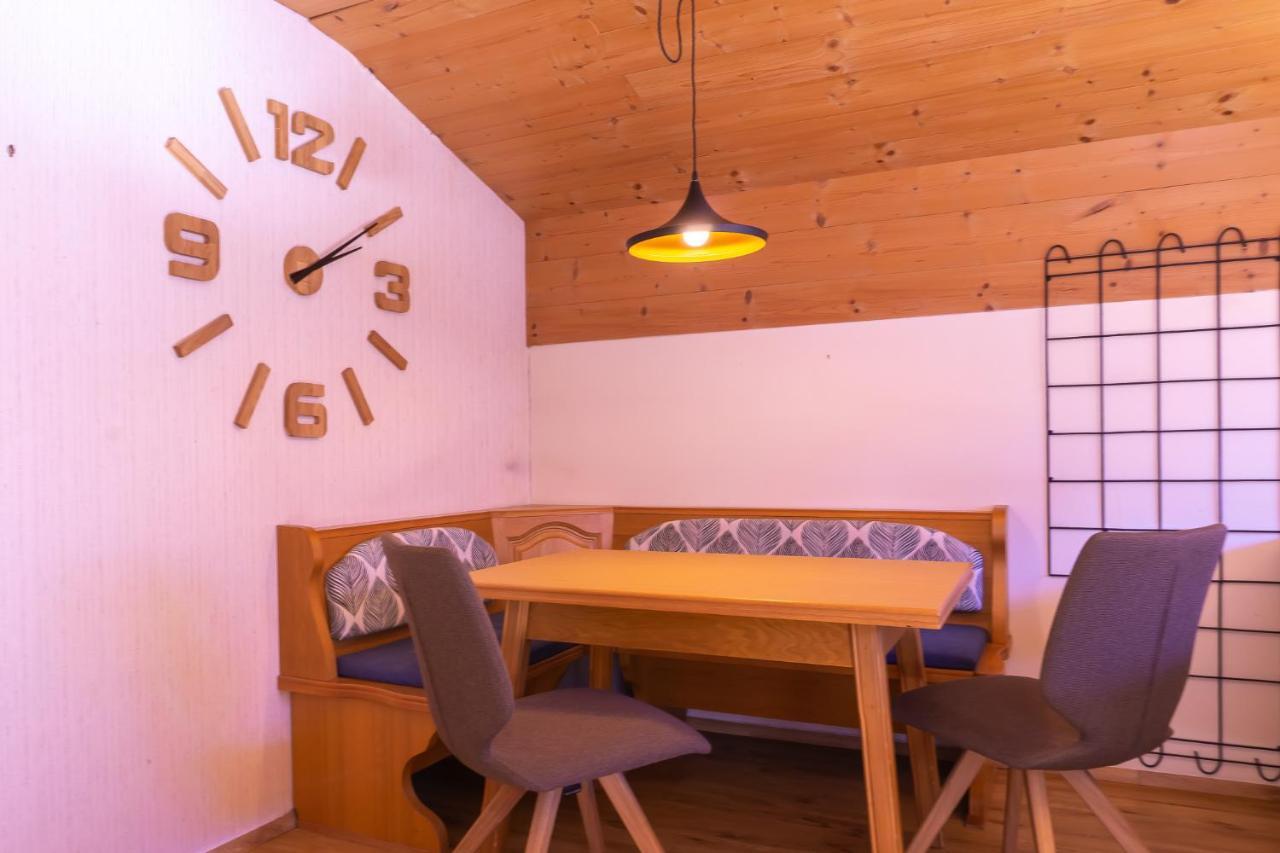 Gaestehaus Woetzer Und Landhaus Stocka Apartment Grän Екстериор снимка